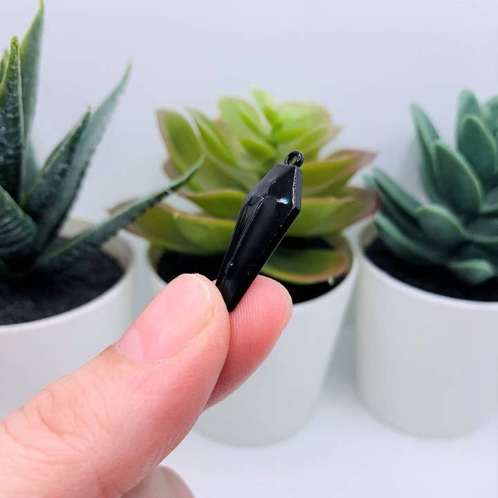 Guerrilla Charm - Wholesale Individual Charm/Pendant - Black Vampire Coffin Charms, 26x11mm3