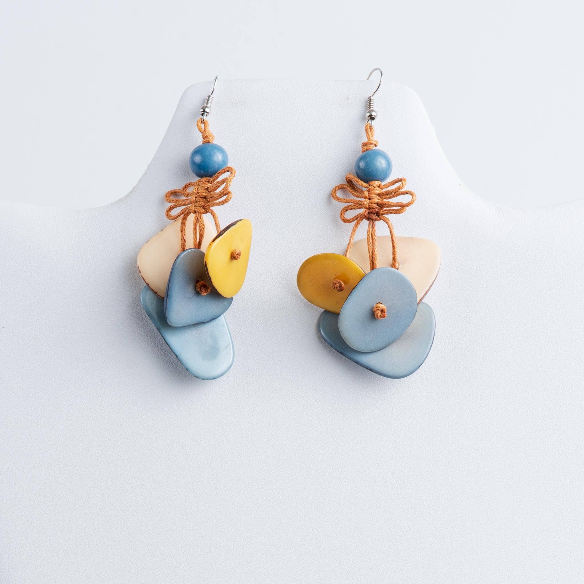 TaguArtsy – wholesale Dangle earrings – Belen Tagua Drop Earrings7