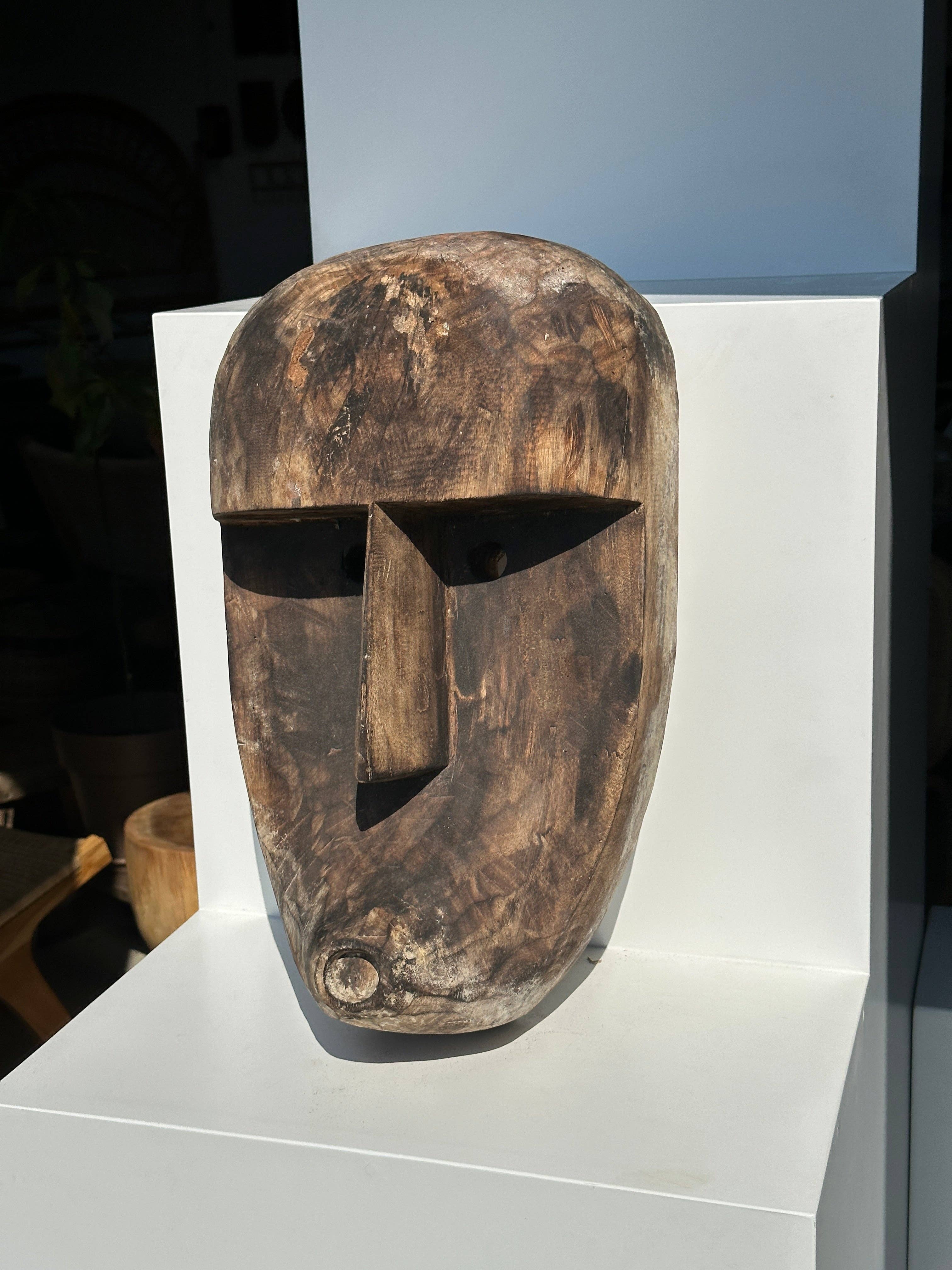 Office Objets – wholesale Skulptur – Stor Timor-mask i patinerat trä, höjd ca 50 cm (3 stycken)1