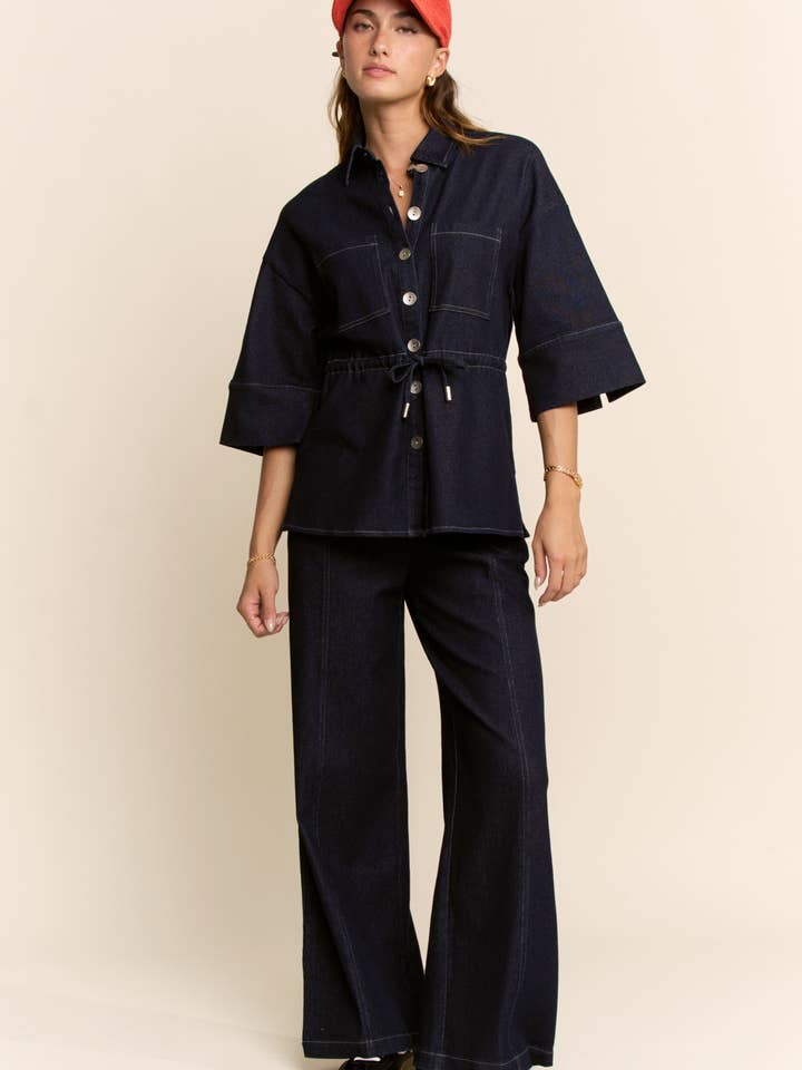MÖRKT TVÄTTAD DENIMSKJORTA AVSLAPPNAD DENIMBYXSET för wholesale av Davi & Dani