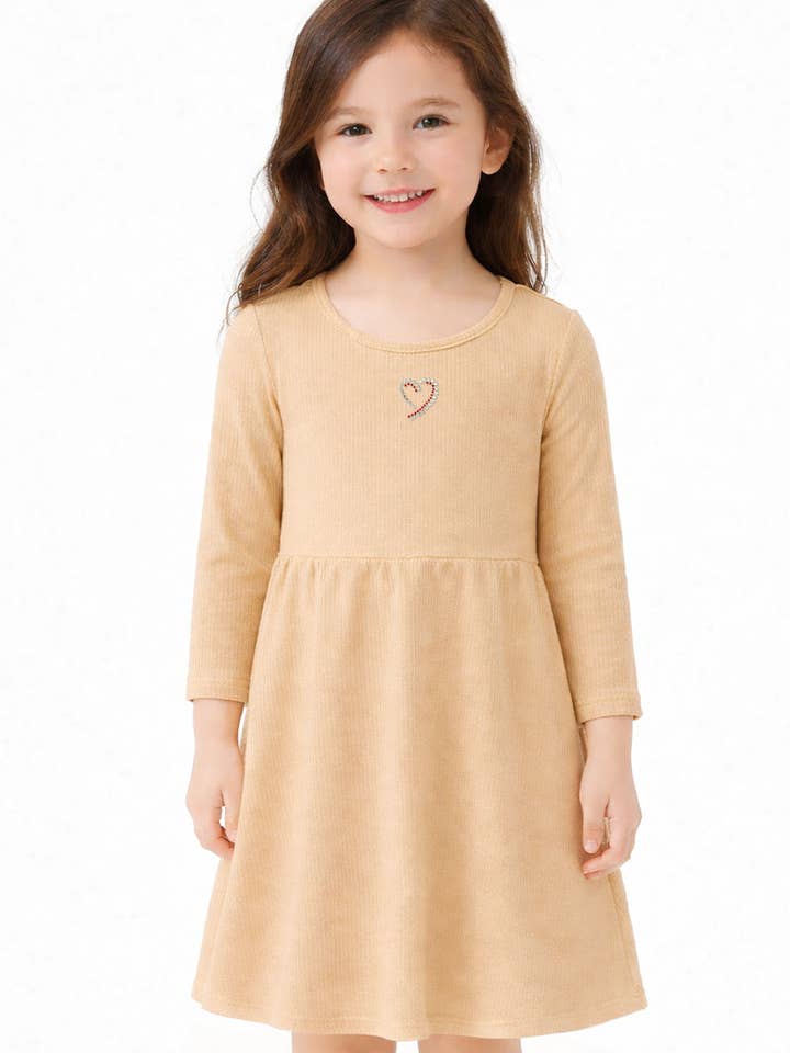 GKD-D24-3642B-322 Robe de patineuse L/S pour filles avec strass en forme de cœur pour la vente par Cutie Patootie Clothing