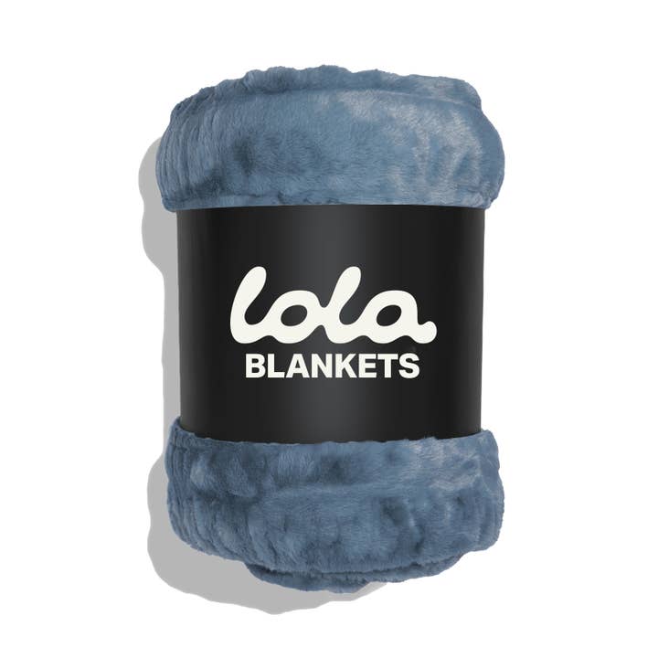 Lola Blankets - Wholesale Throw Blanket - Shoreline Two-Tone1