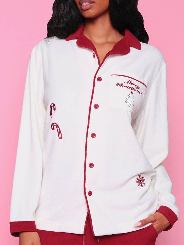 Pyjama boutonné unisexe pour la vente par Voight