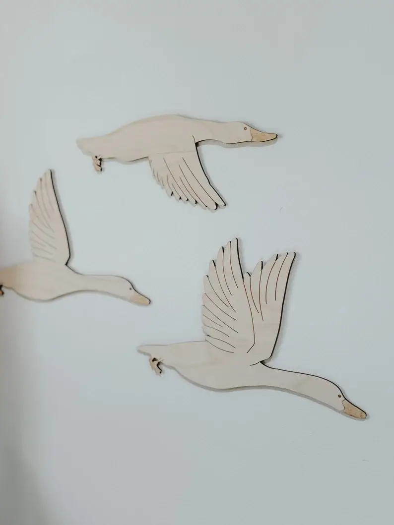 Arrow Town Designs - Wholesale Wall Accent - Flying Wooden Geese Wall Decor – Set of 3
2