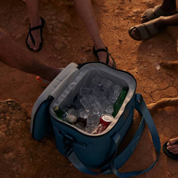 Showcase - Wholesale Cooler/Cooler Bag - Cool Chill Soft Cooler Bag - Your Cool Companion for Every Adventure8