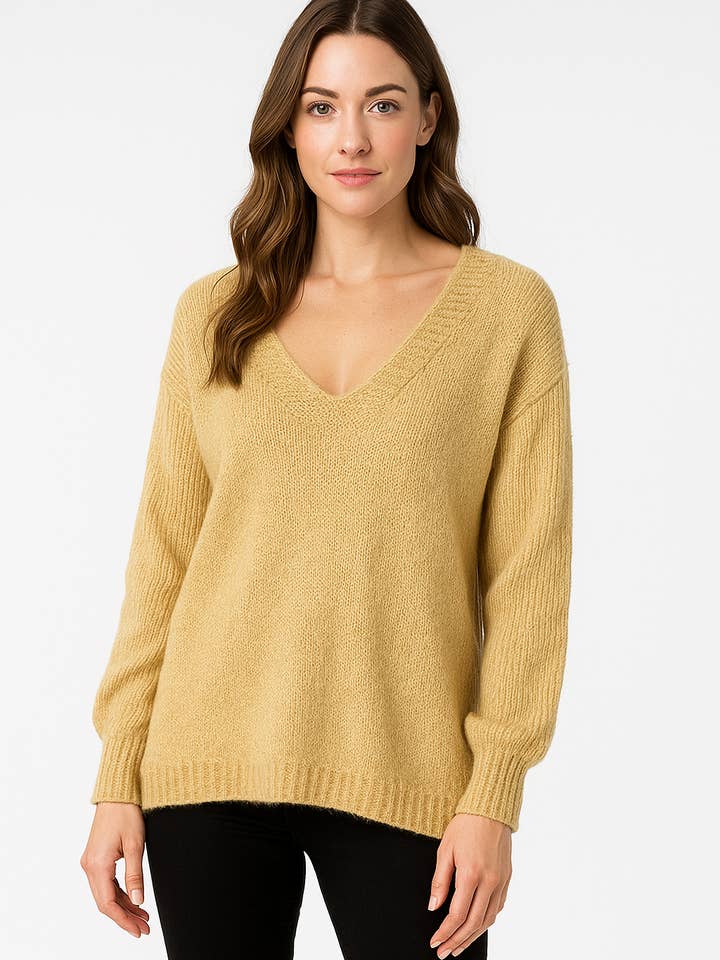 Maglione in maglia morbida italiano con scollo a V – Taglia unica adatta a UK 8–14 per la vendita all'ingrosso da parte di Miss Bold