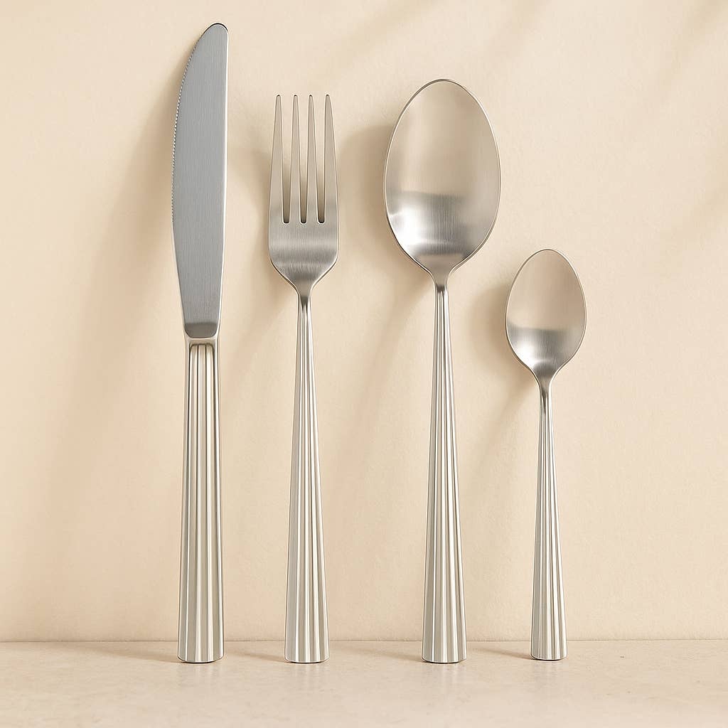 Novastyl – Engroshandel Skærebestik sæt – Louise 16-delt bestiksæt i rustfrit stål0