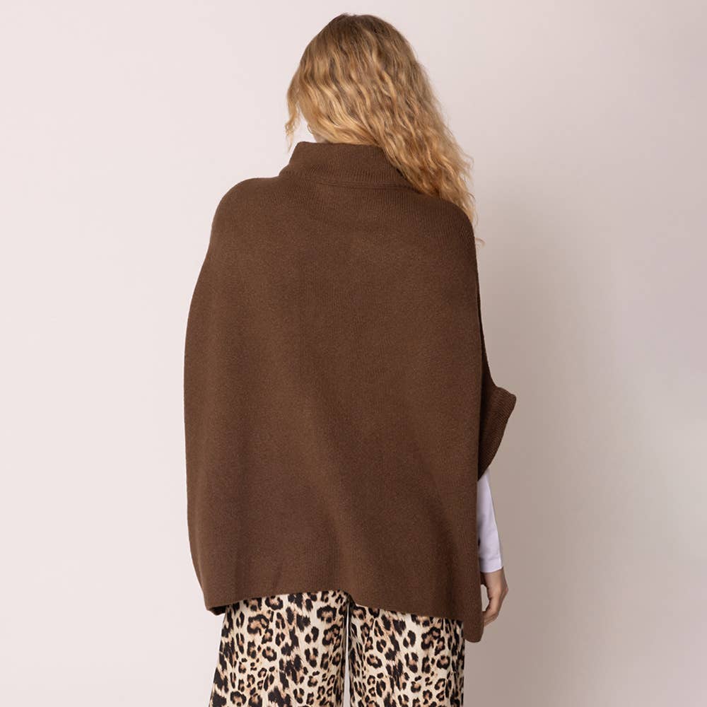 Sensibling Corp. - Wholesale Cardigan - Women's - Solid Neck Button Cardigan
1