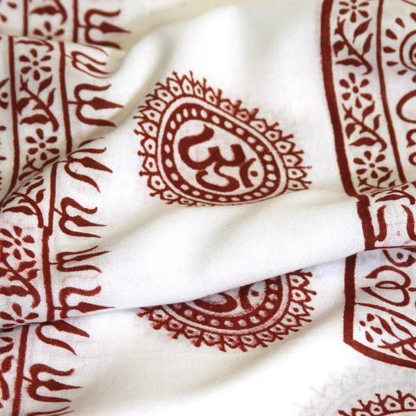 Prabhuji's Gifts - Wholesale Yoga Towel - Meditation Yoga Prayer Shawl - Om White Large1