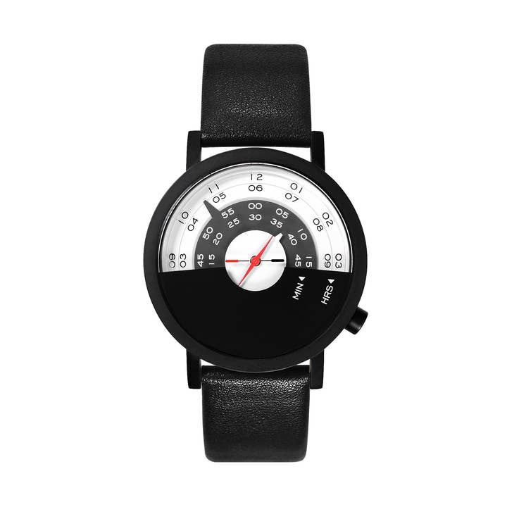 Oltre l'orizzonte nero per la vendita all'ingrosso da parte di Projects Watches