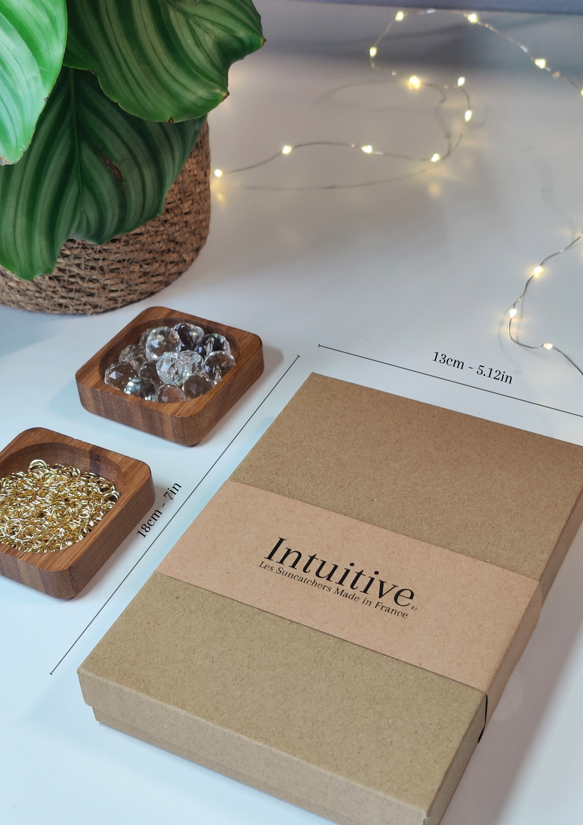 Atelier Intuitive - Wholesale Suncatcher - NOVA • Brass suncatcher, crystal and flash Labradorite3