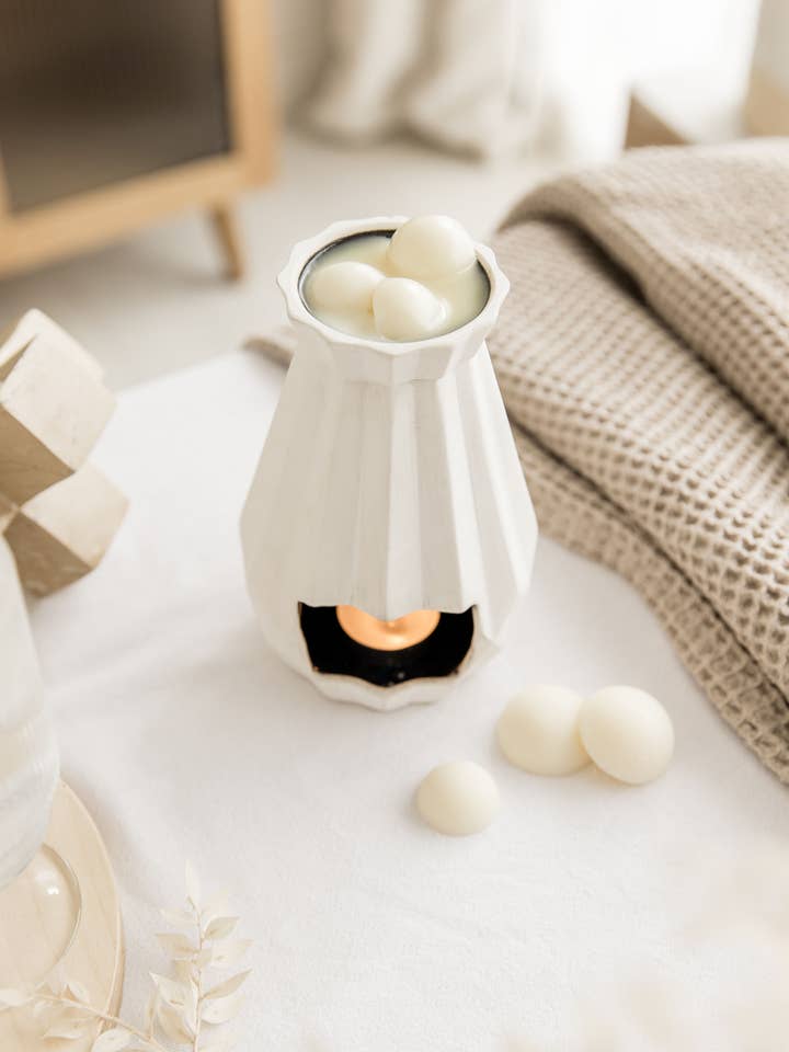 Aromatherapy Range Wax Melts - To Focus for wholesale by Purbeck Candles