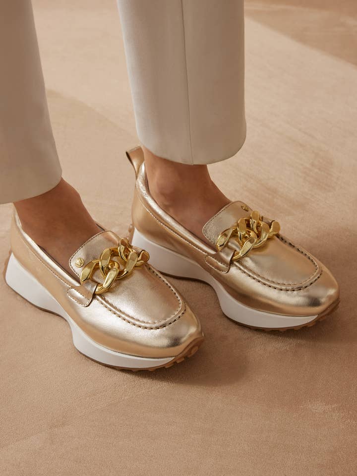 Mocassini alla moda con zeppa (2012062_0038) per la vendita all'ingrosso da parte di PEDICONFORT