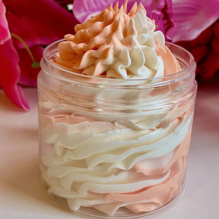 Peach Melba Body Butter mit aufgeschlagener Textur für den Großhandel von Noir Essence