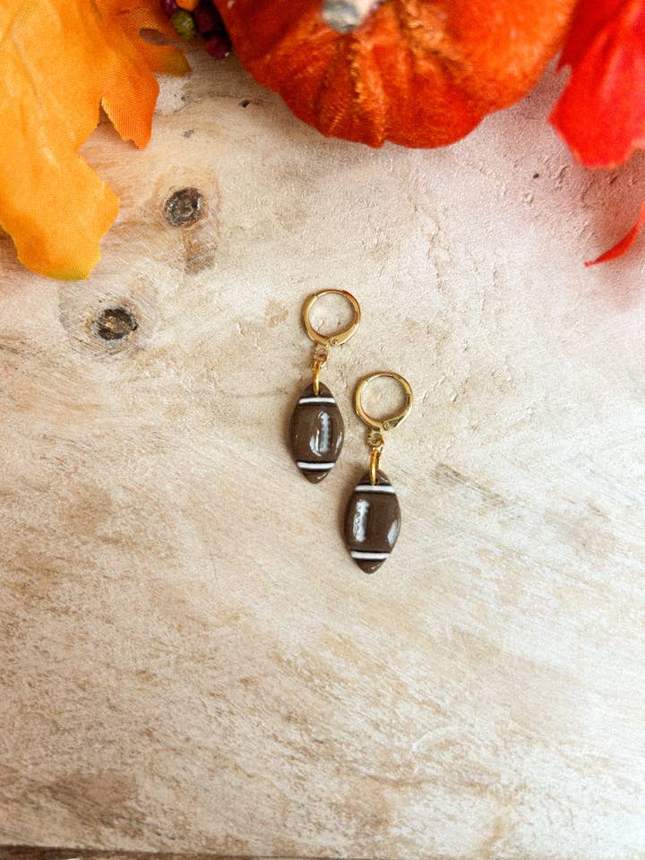 Fußball-Windeln für den Großhandel von hunterclayco | Polymer Clay Earrings