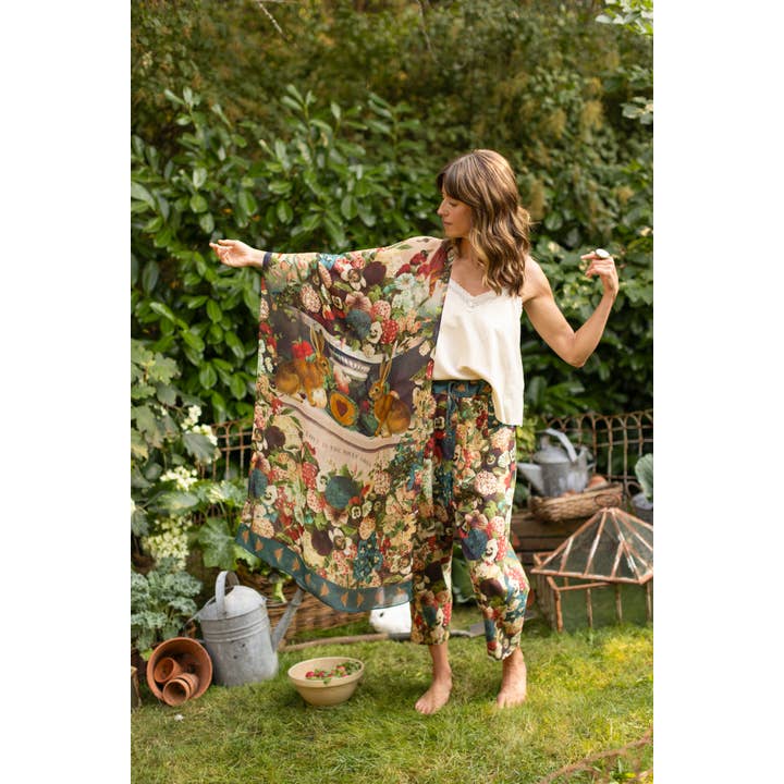 Market of Stars (USA) - Wholesale Scarf - Women's - Stay Gold Scarf with Rabbits, Bees and Flowers3