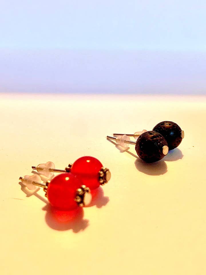 Gem Bead Studs voor wholesale door The Rose Taurus Shop