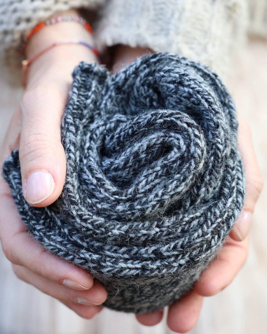 The Cozy Sheep - Wholesale Socks - Unisex - Wool socks - Dark grey3