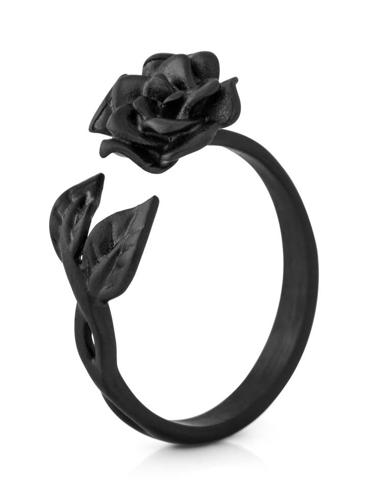 Anneau Rose Noir Mat pour la vente par Blackskies