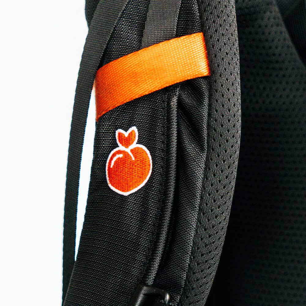 Negro Mochila Brodie One Big Dog de venta al por mayor en Faire8