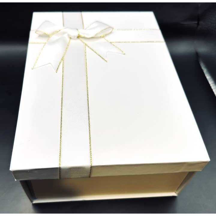 Gifts Amazing! - Wholesale Gift Box - Tiara & Crown Storage/Gift Box - Style 2