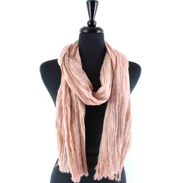 S25057 Écharpe Plissée Légère Oasis pour la vente par Pretty Persuasions