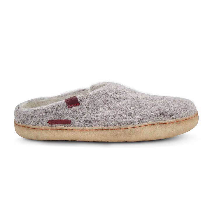 Betterfelt - Wholesale Slippers - Unisex - Classic Slipper with Natural Rubber Sole