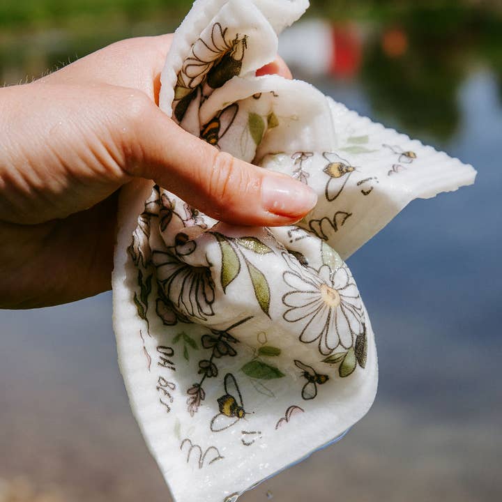 Oh Beehive: Eco Goods Co. - Wholesale Dishcloth - Daisy Days Swedish Dishcloth5