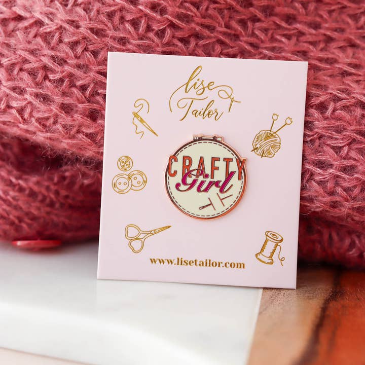Crafty Girl Magnetic Needle Holder for wholesale by Lise Tailor