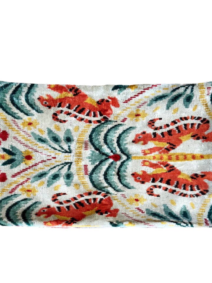 Fodere per cuscini Ikat in velluto di seta per la vendita all'ingrosso da parte di AYCA DESIGN