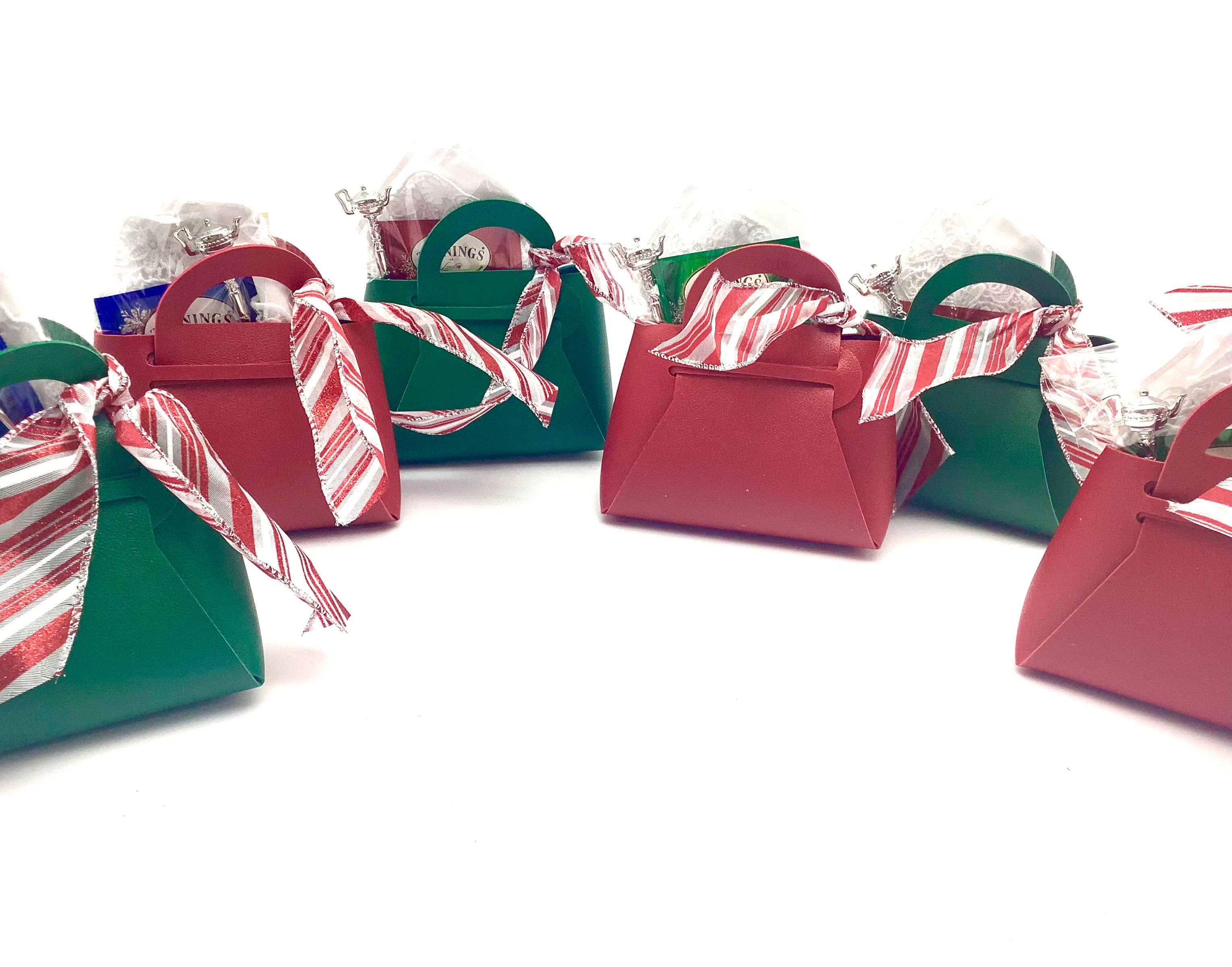 All Little Cute Things - Vente Set de pochettes cadeaux - Cadeaux de fête du thé de Noël, sac à main, sac à main, cuillère à thé, serviette7