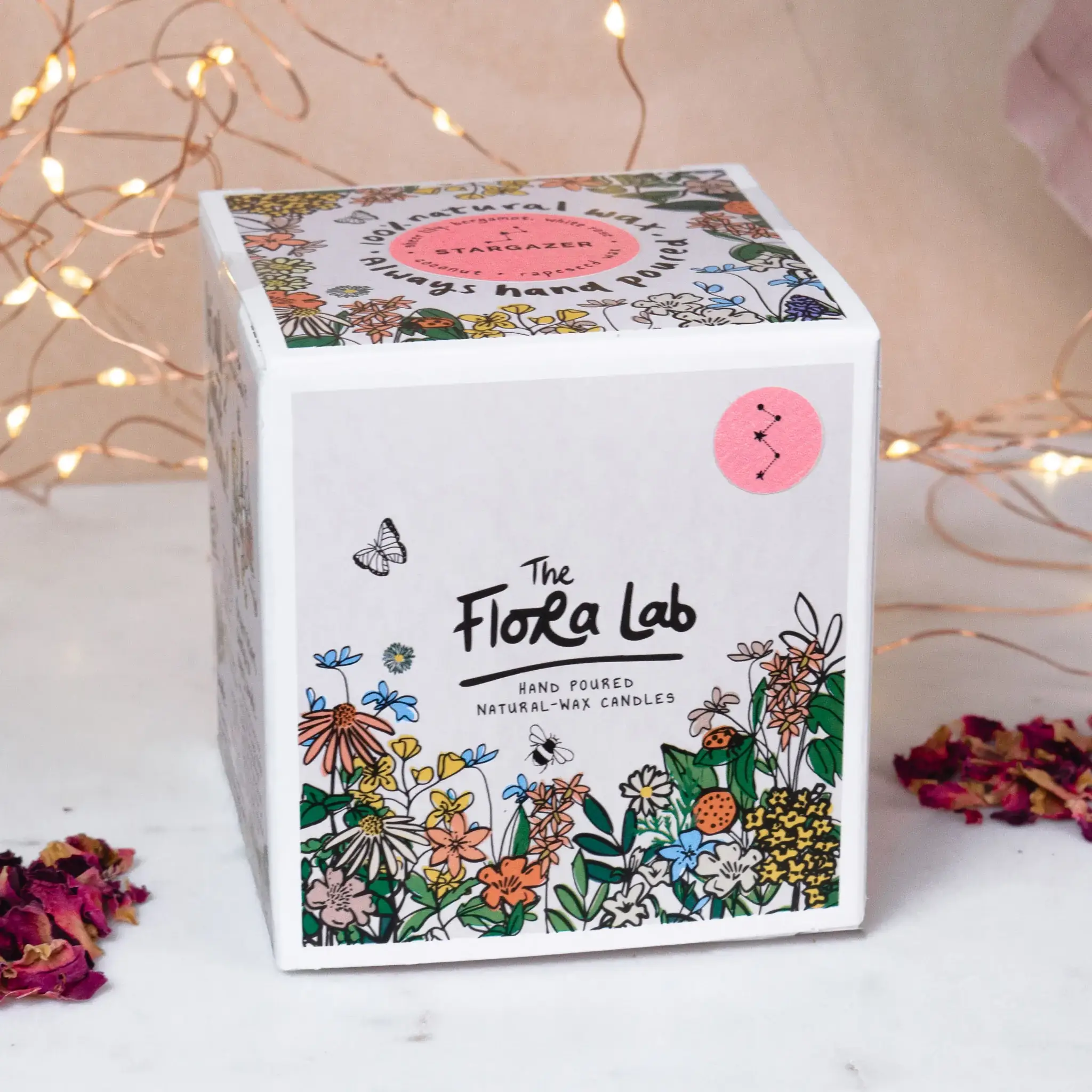 The Flora Lab | Hand Poured Natural-Wax Candles – Engroshandel Glaslys – Stargazer pink blomstret lys | Mors dags gave4