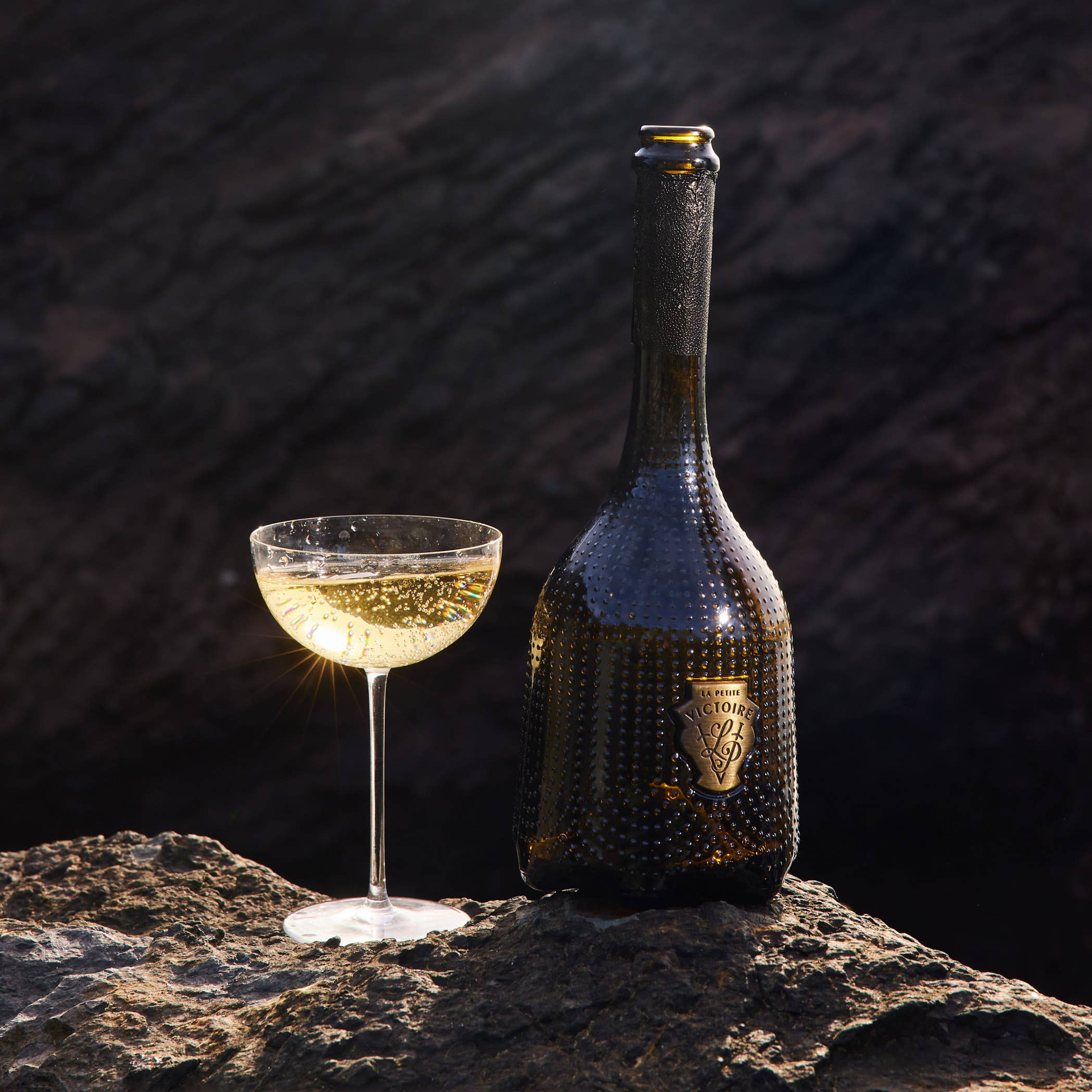 Woody's - Wholesale Non-Alcoholic Spirits/Wine/Beer - La Petite Victoire Non-Alcoholic Sparkling Brut (750ml)1