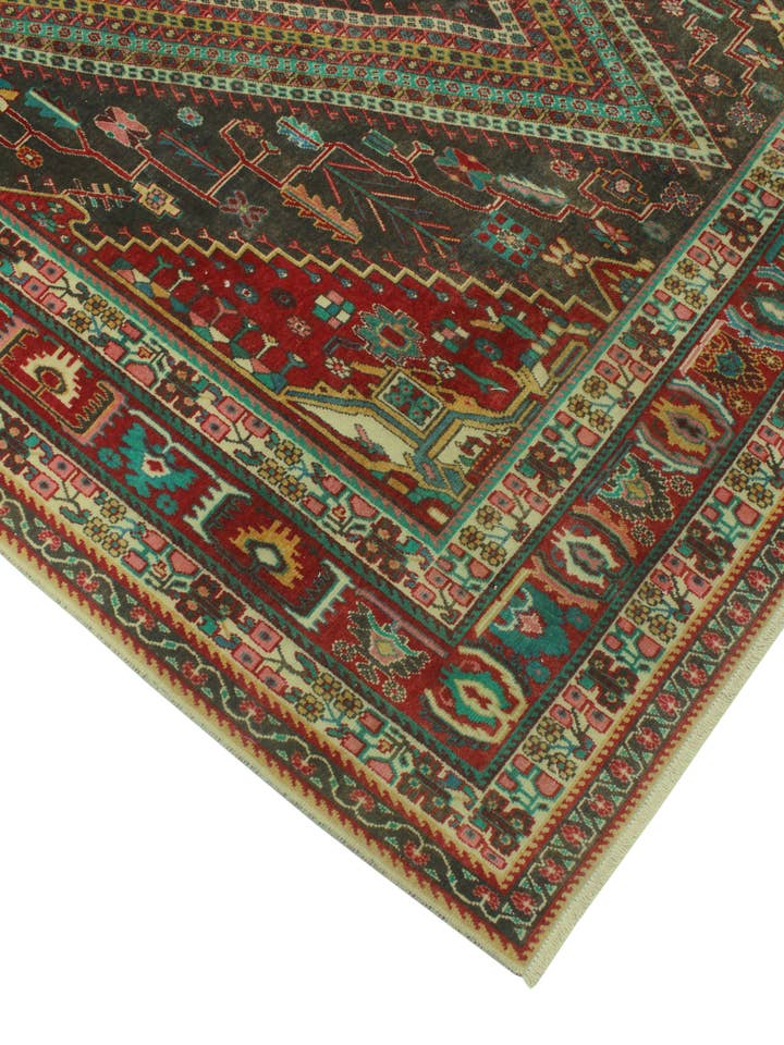 Tapis semi-antique Sammy gris/rouge, 6'9" x 9'6" pour la vente par Noori Rug