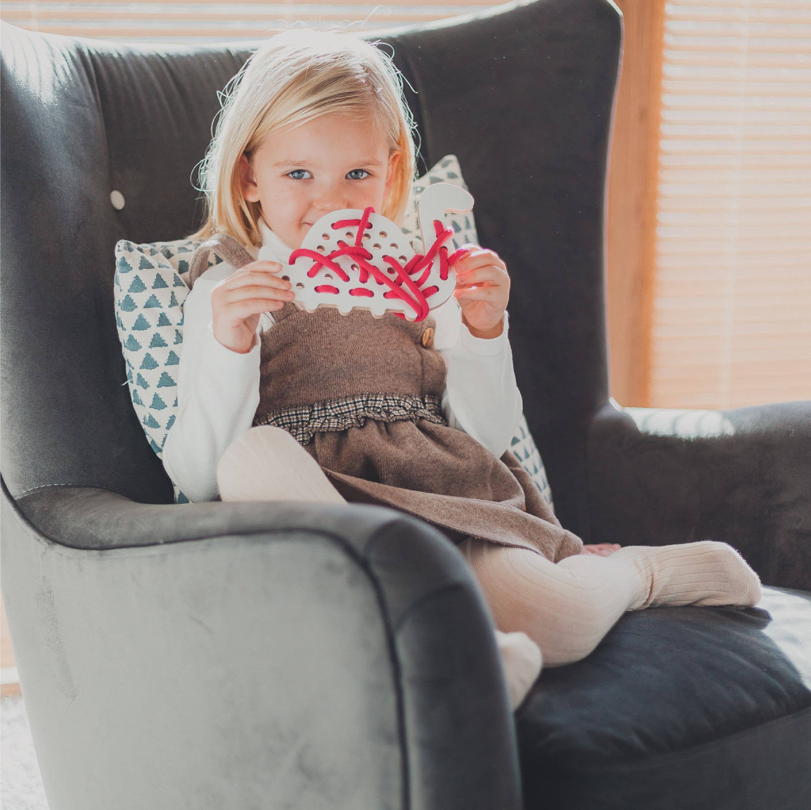 milin - Venta al por mayor Juguete de madera - Niños - Max the Dinosaur, juguete de cordones de madera, montessori5