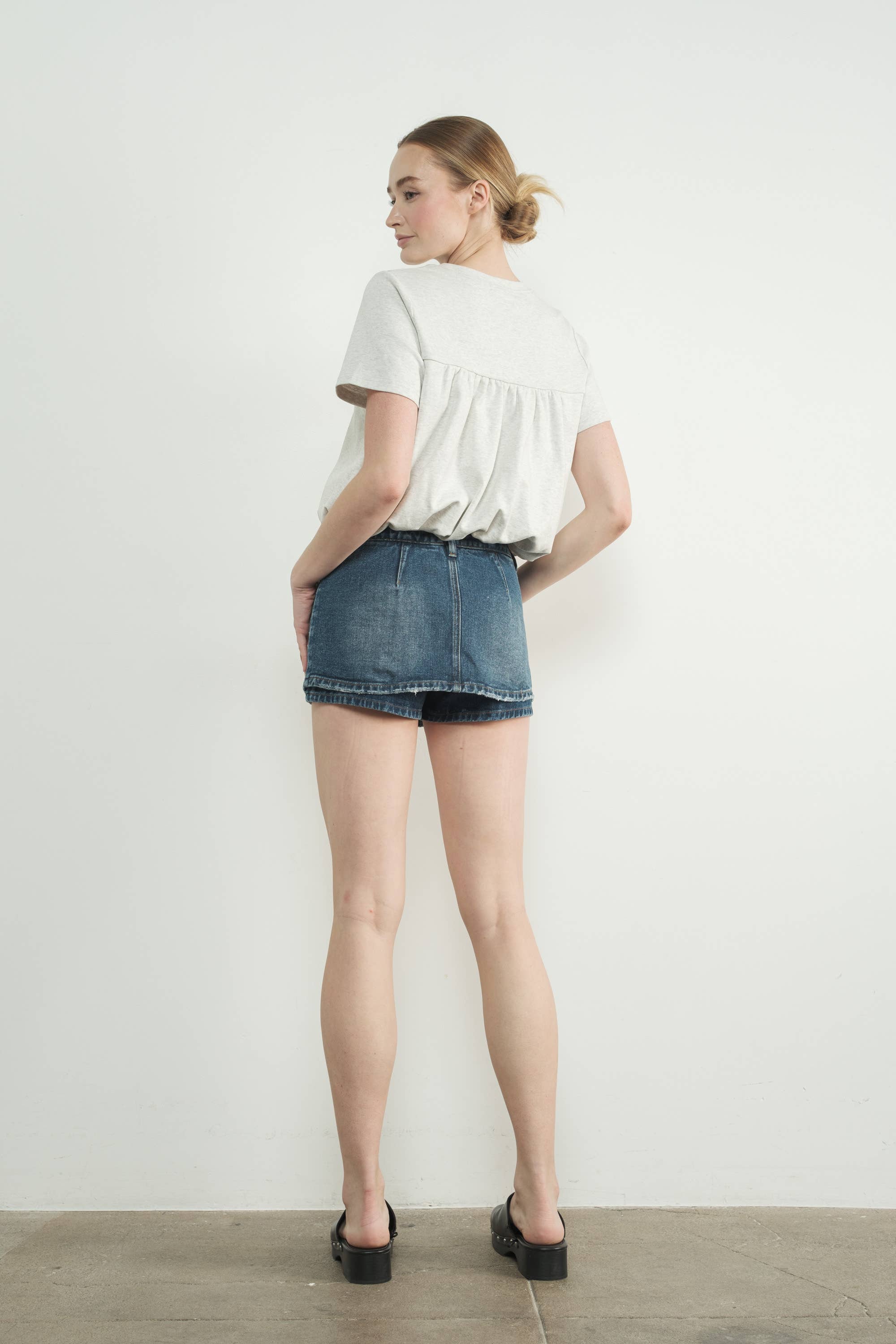 Aaron & Amber - Wholesale T-Shirt - Women's - MAT3226 BUBBLE HEM SHORT SLEEVE T-SHIRTS8