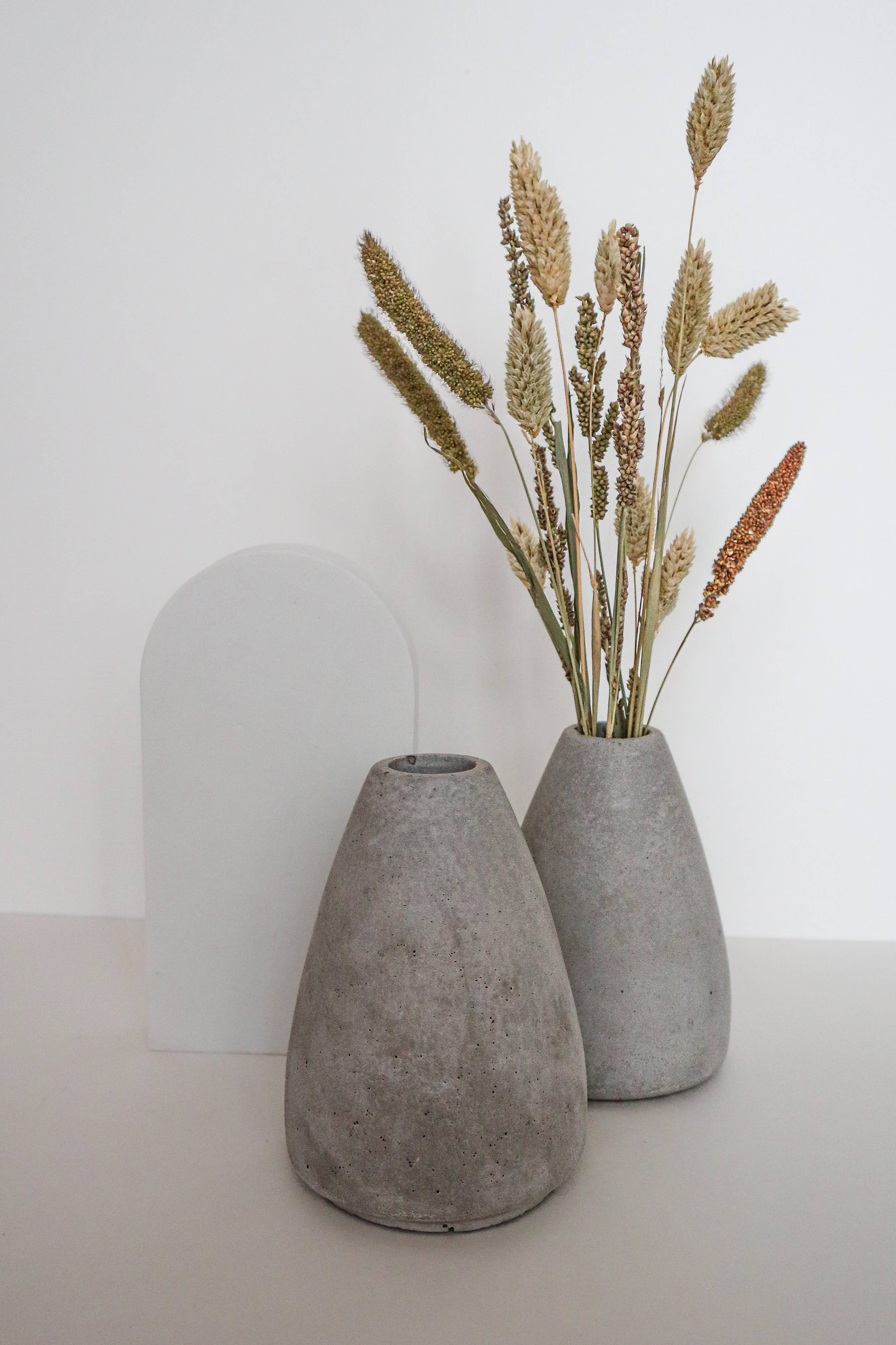 The Plant Supply - Wholesale Vase - Concrete Vase | Dried Floral Holder - Modern Industrial2