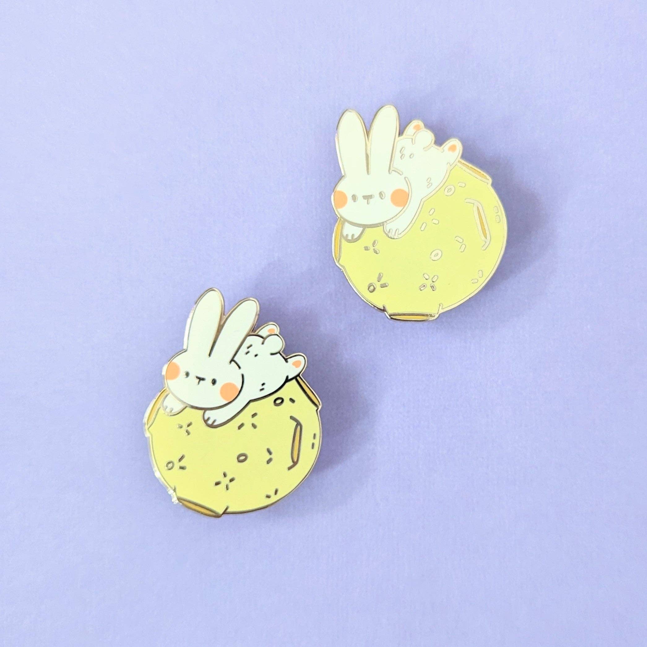 Arcasian - Wholesale Lapel Pin/Button - Rabbit Over the Moon Enamel Pin2