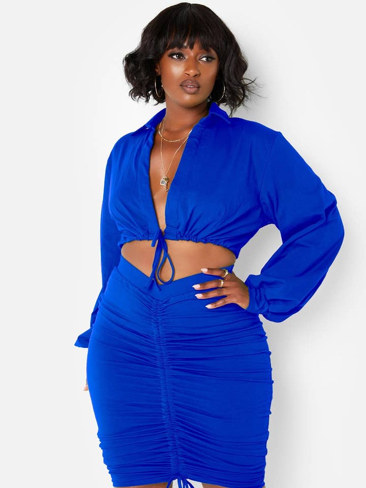 Blouse Let's Go à nouer sur le devant - Bleu royal pour la vente par REBDOLLS