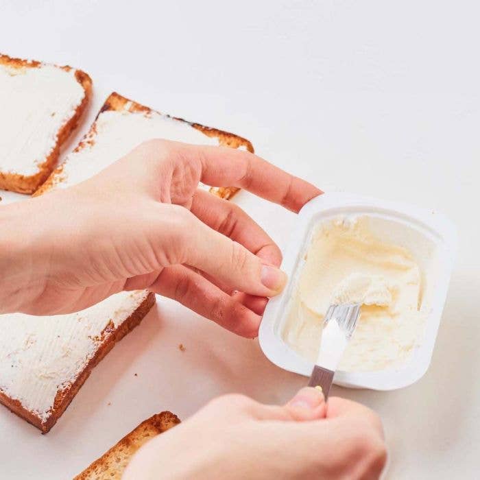 HIC - Harold Import Co. - Wholesale Kitchen Tool/Gadget - HIC Kitchen Speader With Wooden Handle5