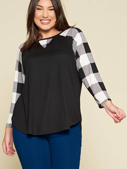 ETK-7903B-PL Plus Size Buffalo Ruit Raglan Top voor wholesale door Emerald Collection