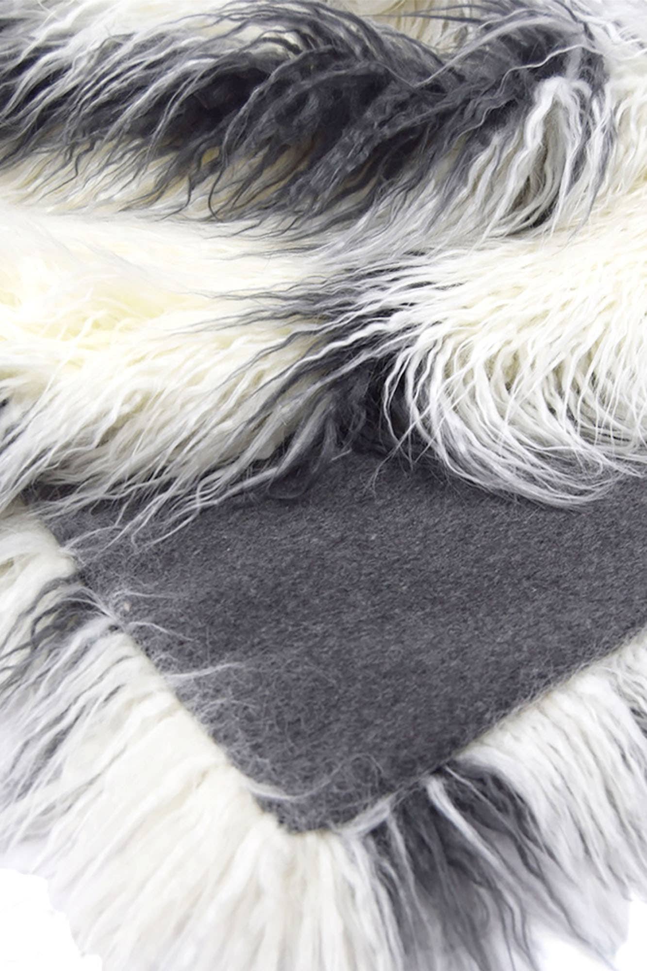 The Eurobaby Company - Wholesale Area Rug - LUZIO Diamond Tibet Vegan Faux Fur Rug 27.5x47.20