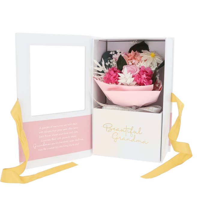 Bedstemor - Lyserød Konserveret Blomsterbuket for engroshandel hos Pavilion