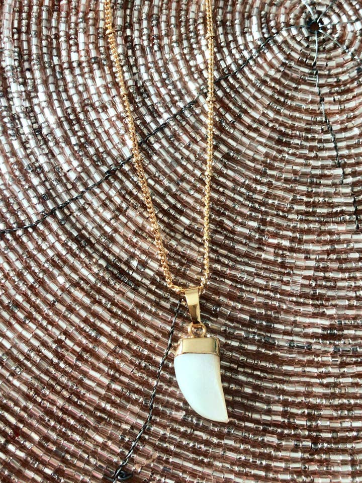 Collier Forever pour la vente par La parisienne des îles