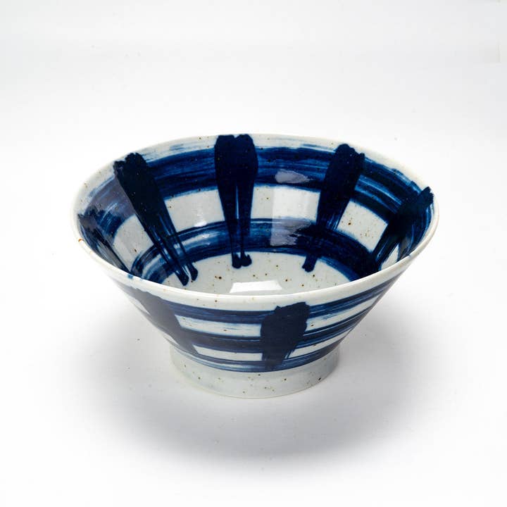 Urban Tokyo - Wholesale Bowl - Hakemegoushi 38oz 7.5"Dia x 3.75"H Porcelain Ramen Bowl JP (4/32)