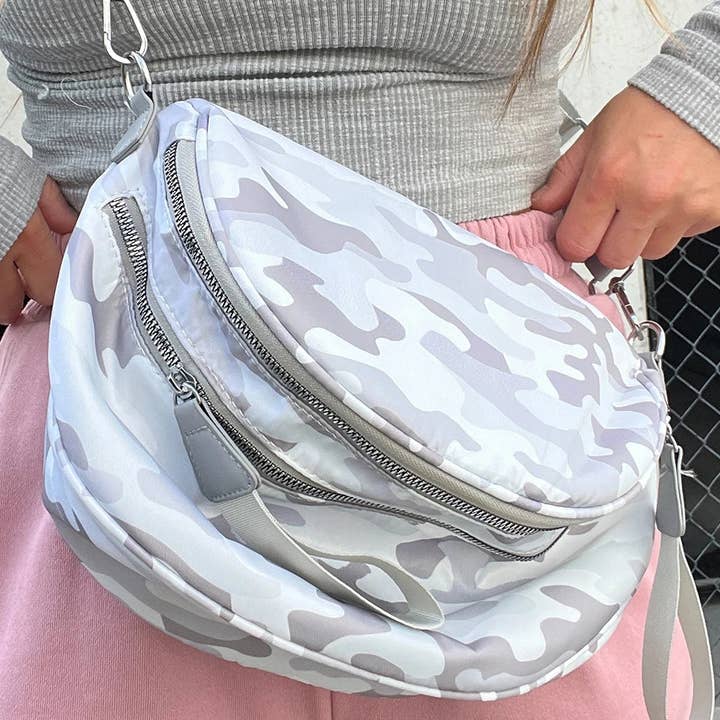 Suhkasana - Wholesale Crossbody Bag - Women's - Camo Print Crossbody Shoulder Bag with Gold Chain Detail15