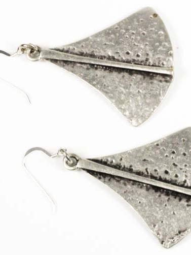 Laya - Angelhaken aus Sterlingsilber für den Großhandel von Aclue! Jewelry by Celest Anderson