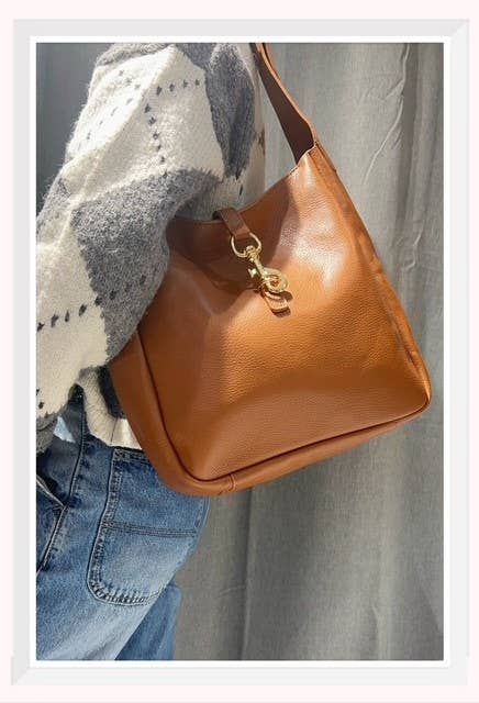 Z et Z - Wholesale Shoulder Bag - Women's - Grained leather shoulder bag7
