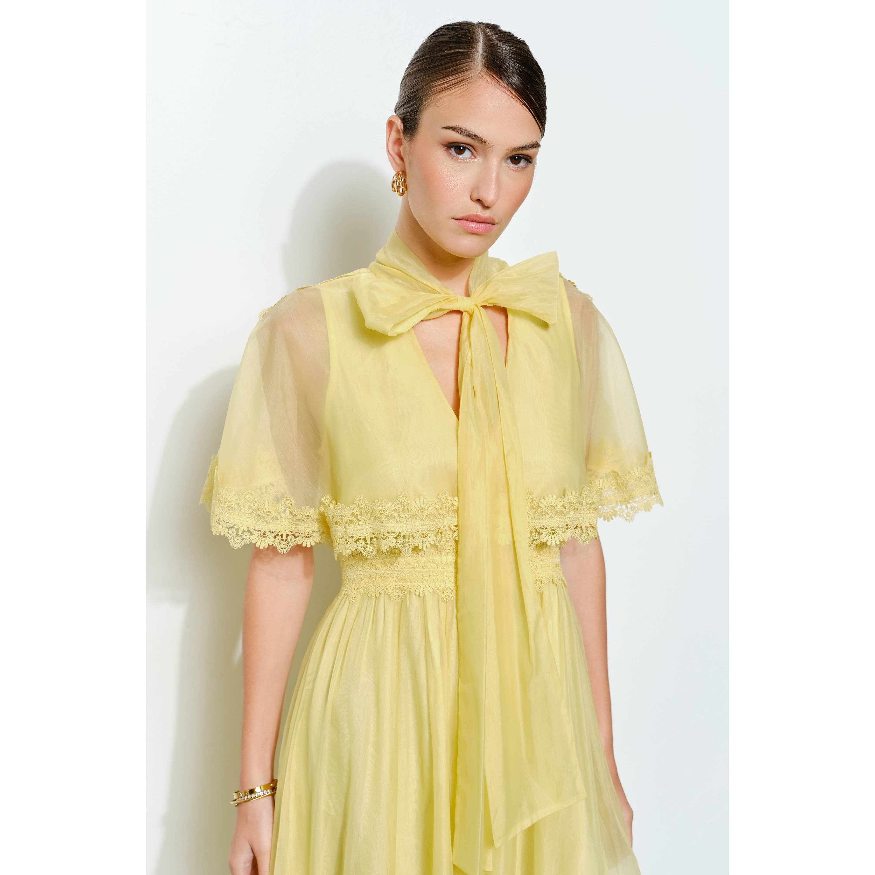 INA – wholesale Klänning - Dam – Fluga Cape-Stil Volang Spets Organza Klänning21