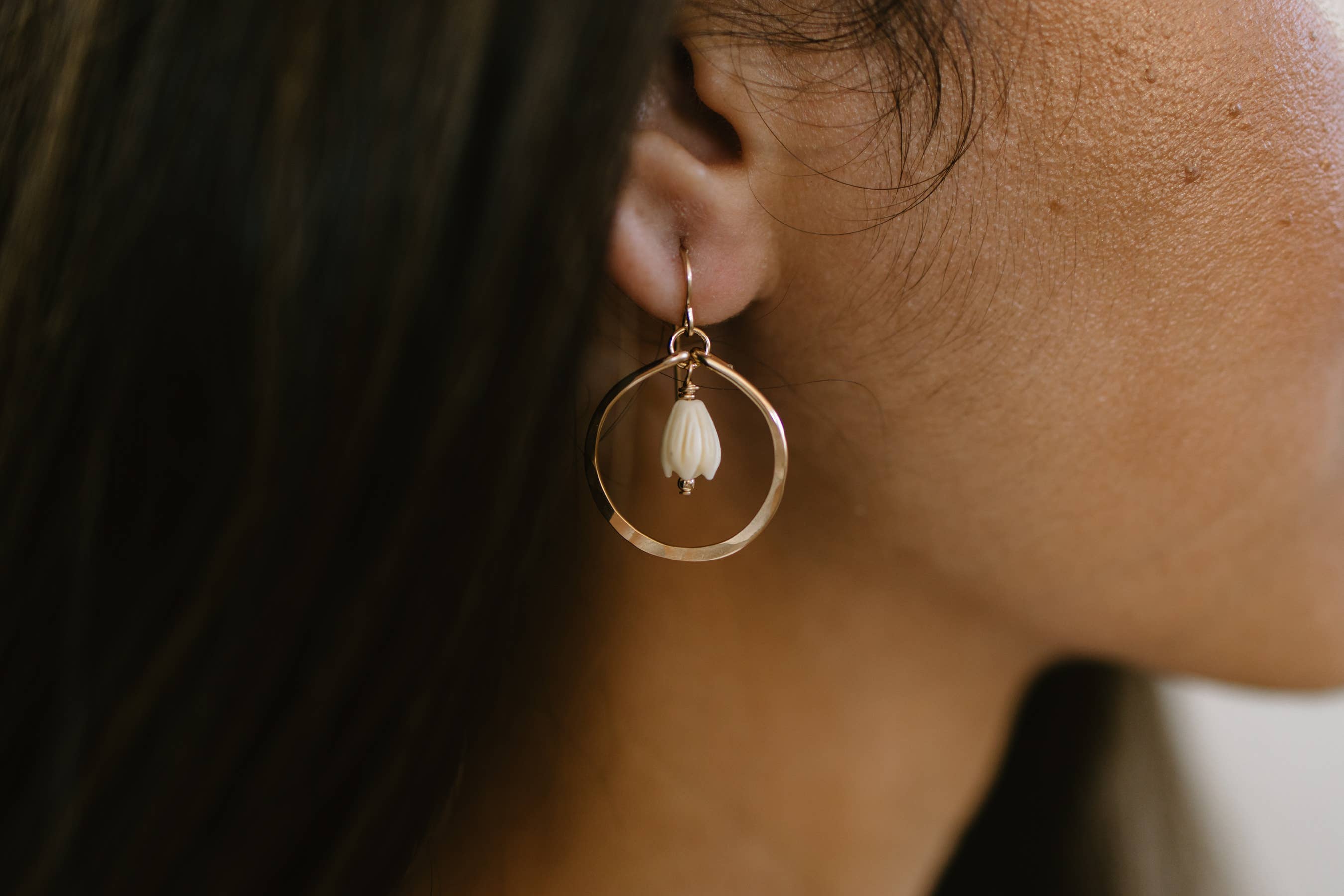 Mira Kauai - Wholesale Dangle Earrings - Circle with Pikake Earrings3